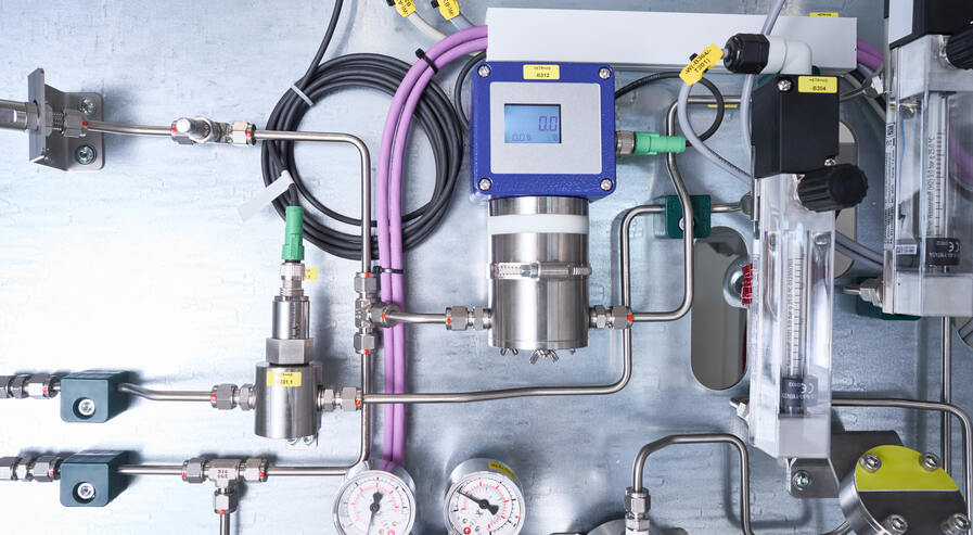 Modularer Prüfstand für Elektrolyse & Zellforschung